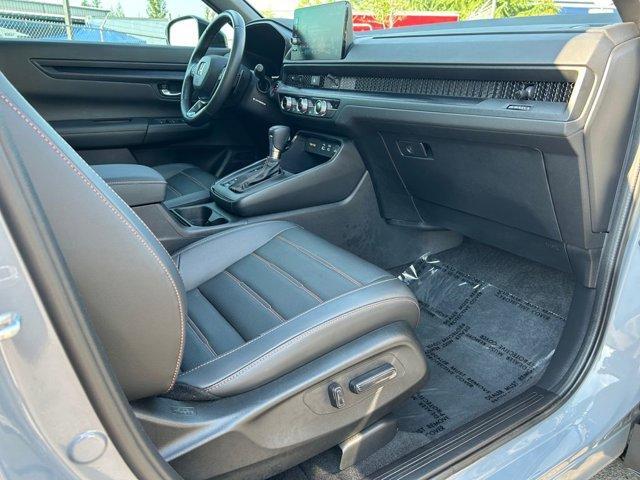 Photo of 2024 Gray Honda CR-V Hybrid