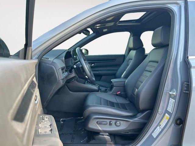 Photo of 2024 Gray Honda CR-V Hybrid