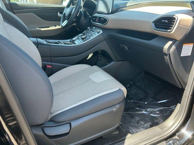 Photo of 2023 Twilight Black Hyundai SANTA FE HEV