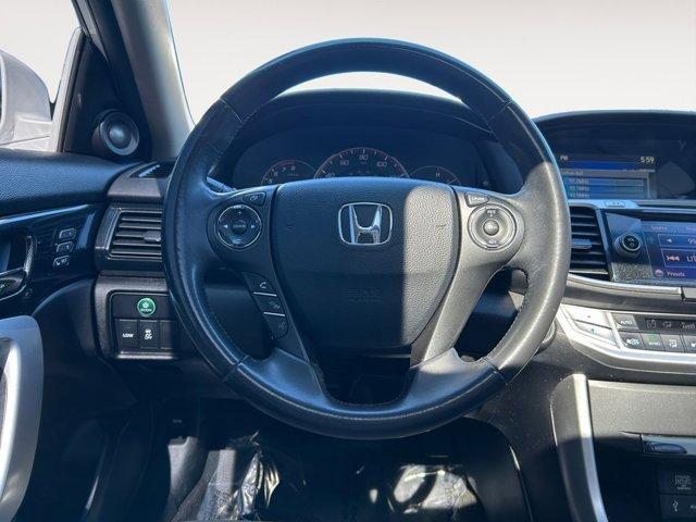 Photo of 2013 White Honda Accord