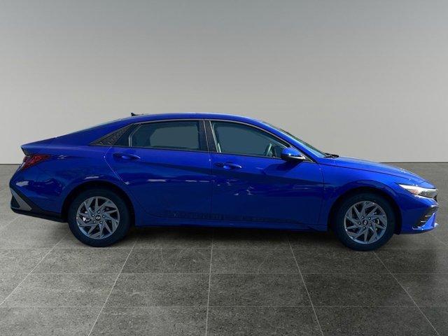Photo of 2025 Intense Blue Hyundai ELANTRA HEV