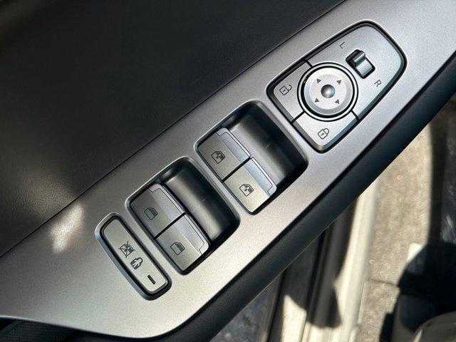 Photo of 2025 Abyss Black Pearl Hyundai PALISADE
