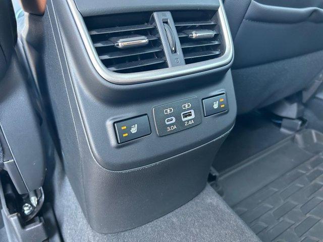 Photo of 2025 Crystal White Pearl Subaru Outback