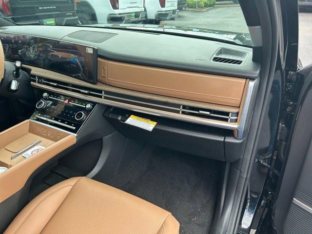 Photo of 2025 Phantom Black Hyundai SANTA FE HEV