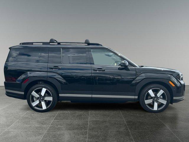 Photo of 2025 Phantom Black Hyundai SANTA FE HEV