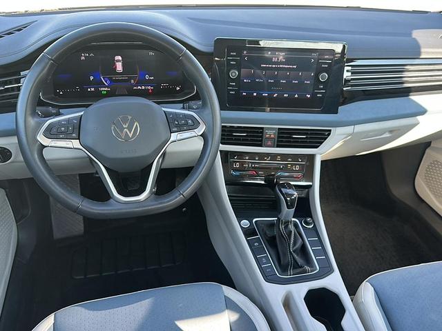 Photo of 2025 White Volkswagen Jetta