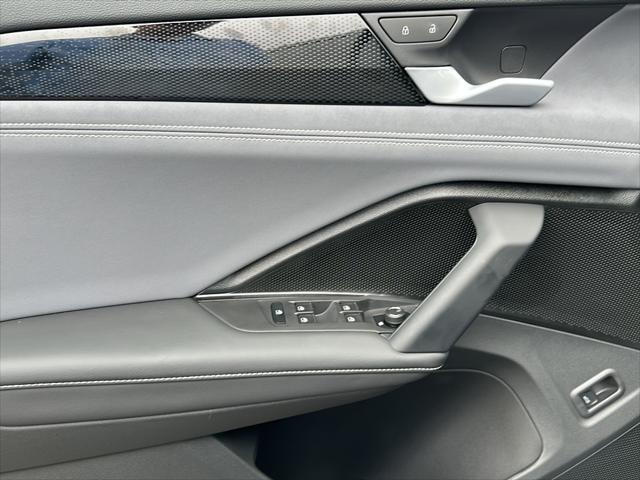 Photo of 2025 Gray Volkswagen Tiguan