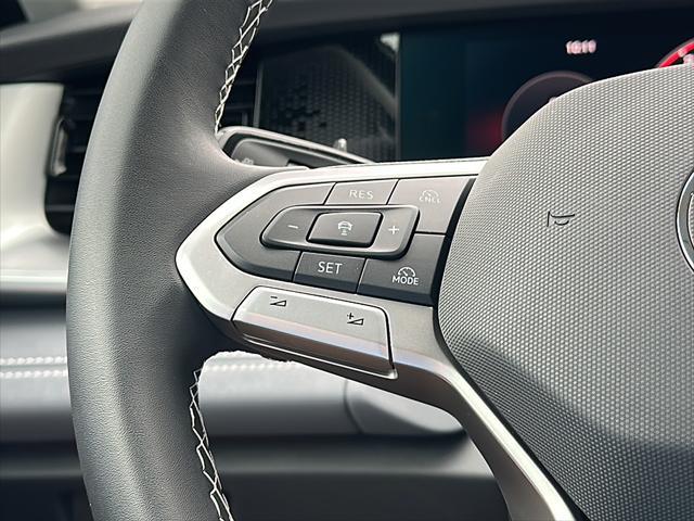 Photo of 2025 Gray Volkswagen Tiguan