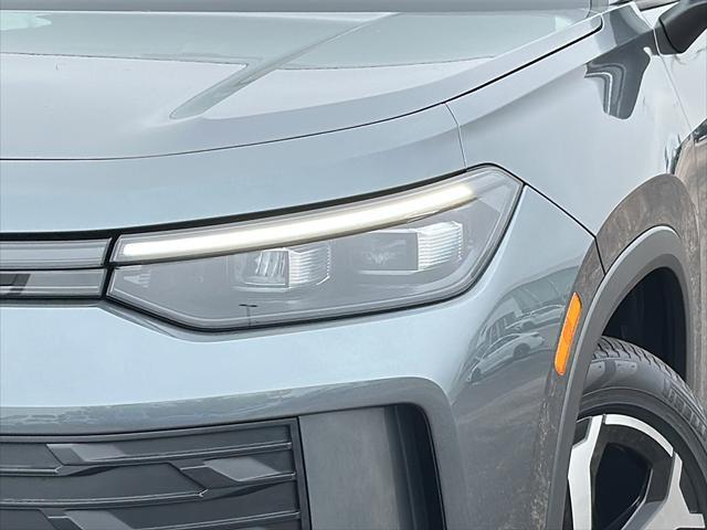 Photo of 2025 Gray Volkswagen Tiguan