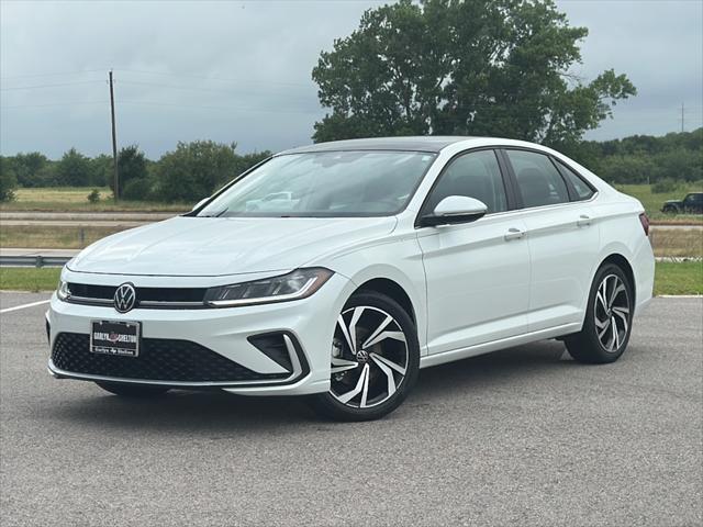 Photo of 2025 White Volkswagen Jetta