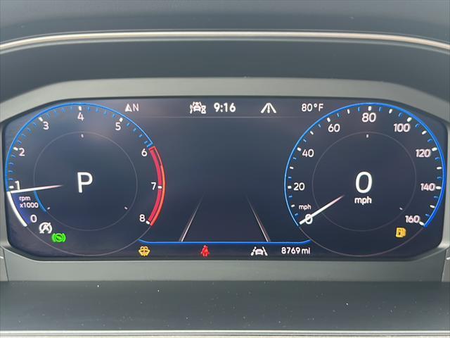 Photo of 2025 White Volkswagen Jetta