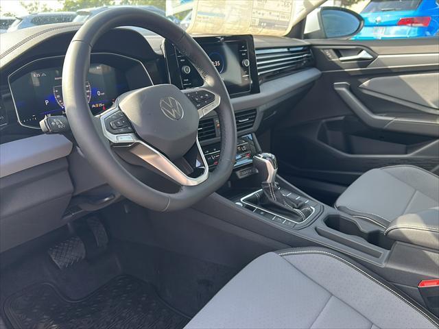 Photo of 2025 Silver Volkswagen Jetta