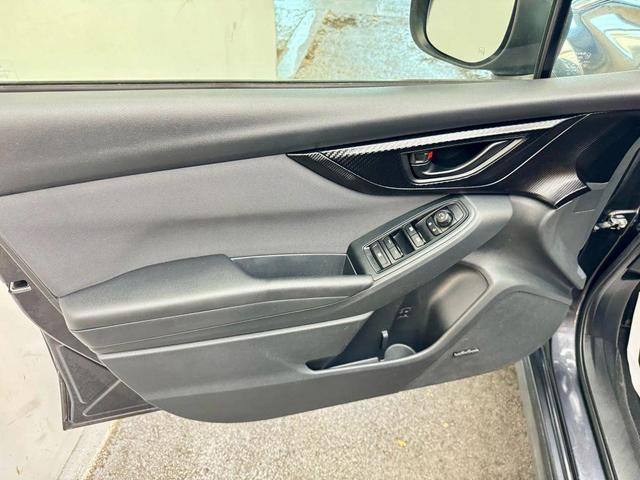 Photo of 2019 Gray Subaru Crosstrek
