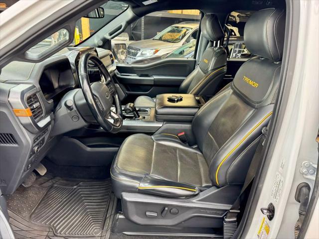Photo of 2022 Oxford White Ford F-150