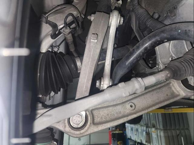 Photo of 2020 Gray Audi Q5