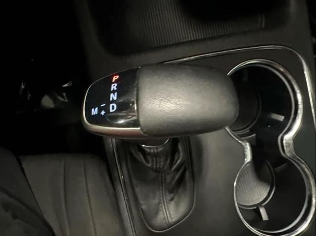 Photo of 2018 DB Black Clearcoat Dodge Durango