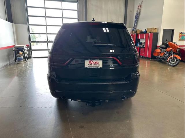 Photo of 2018 DB Black Clearcoat Dodge Durango
