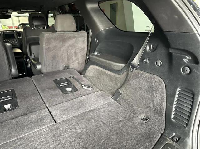 Photo of 2018 DB Black Clearcoat Dodge Durango