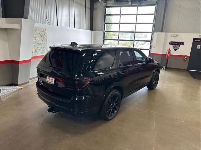 Photo of 2018 DB Black Clearcoat Dodge Durango