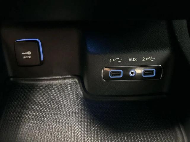 Photo of 2018 DB Black Clearcoat Dodge Durango