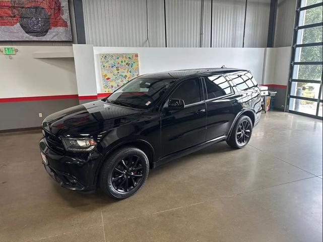 Photo of 2018 DB Black Clearcoat Dodge Durango