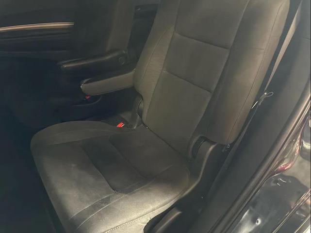 Photo of 2018 DB Black Clearcoat Dodge Durango