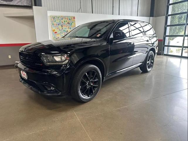 Photo of 2018 DB Black Clearcoat Dodge Durango