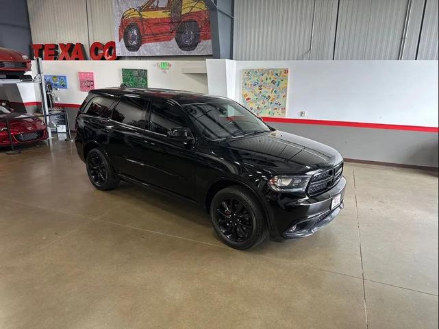 Photo of 2018 DB Black Clearcoat Dodge Durango