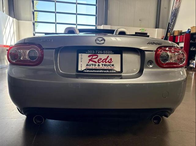 Photo of 2009 Silver Mazda MX-5 Miata