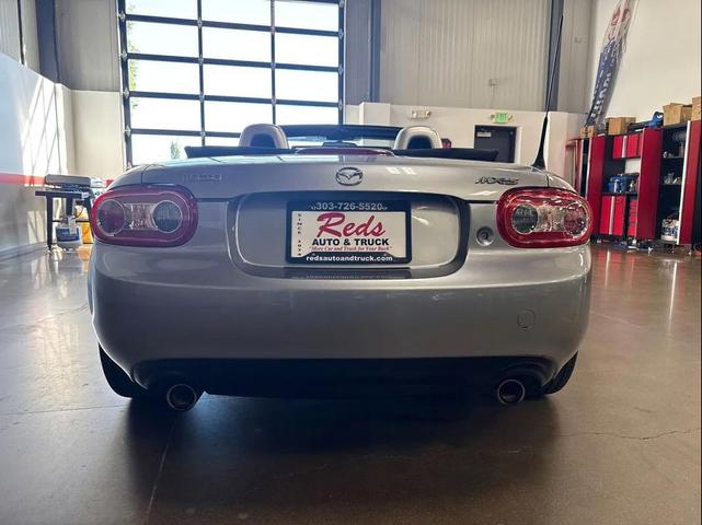 Photo of 2009 Silver Mazda MX-5 Miata