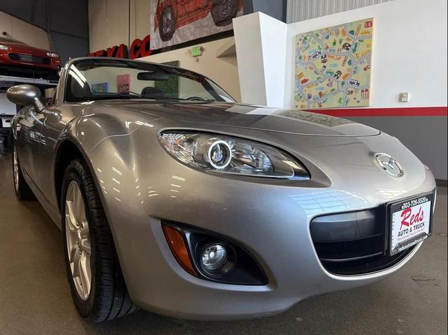 Photo of 2009 Silver Mazda MX-5 Miata