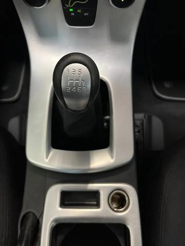 Photo of 2011 White Volvo C30