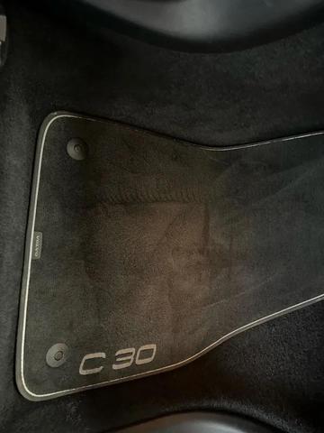 Photo of 2011 White Volvo C30
