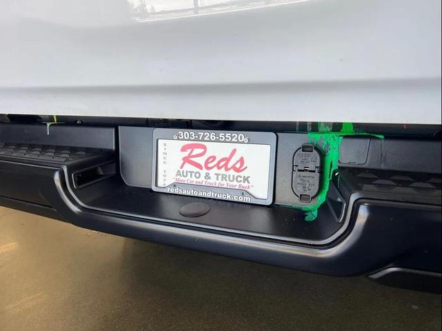 Photo of 2022 Bright White Clearcoat RAM 1500