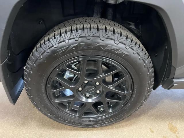 Photo of 2025 Magnetic Gray Metallic Toyota RAV4