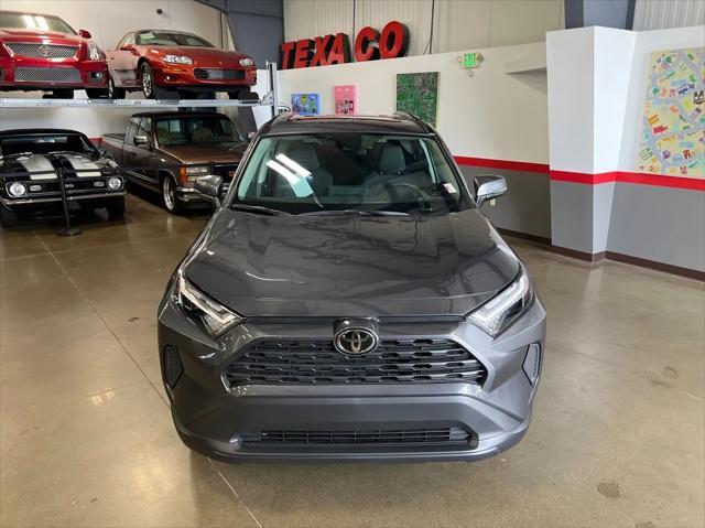 Photo of 2025 Magnetic Gray Metallic Toyota RAV4