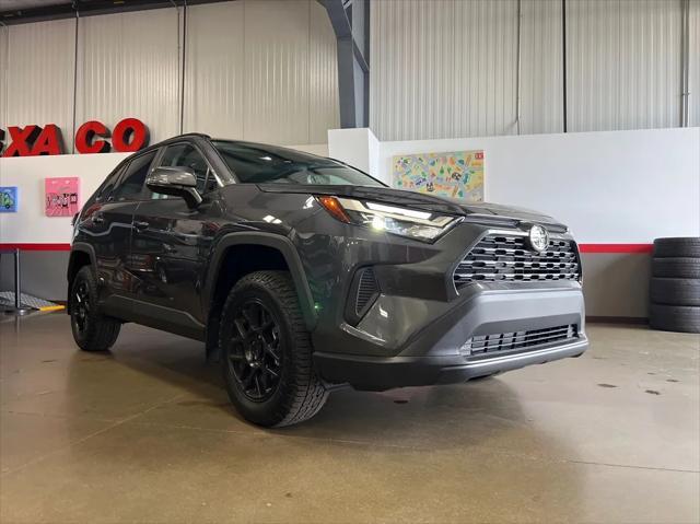 Photo of 2025 Magnetic Gray Metallic Toyota RAV4