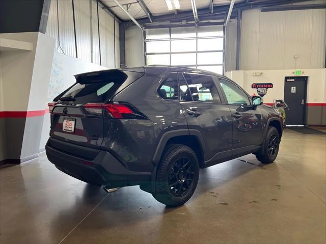 Photo of 2025 Magnetic Gray Metallic Toyota RAV4