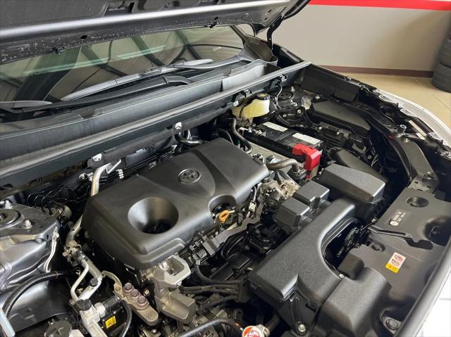 Photo of 2025 Magnetic Gray Metallic Toyota RAV4