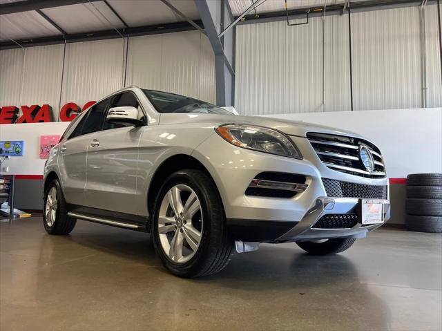 Photo of 2013 Silver Mercedes-Benz M-Class