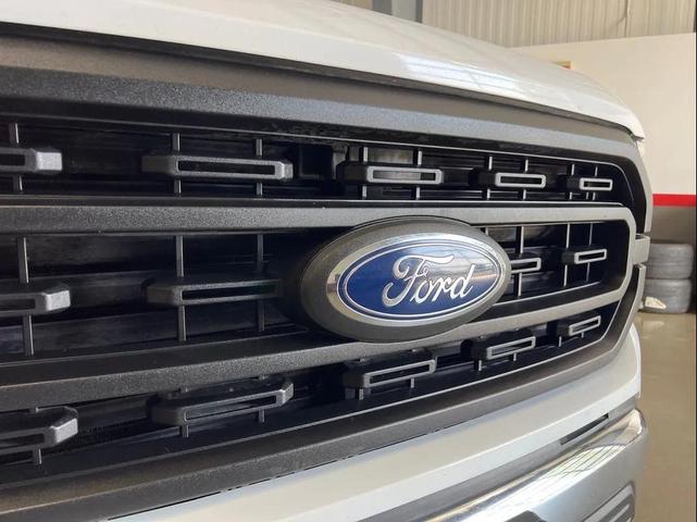 Photo of 2021 White Ford F-150