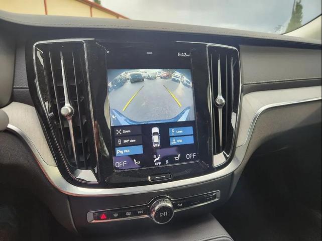 Photo of 2021 Denim Blue Metallic Volvo S60 Recharge Plug-In Hybrid