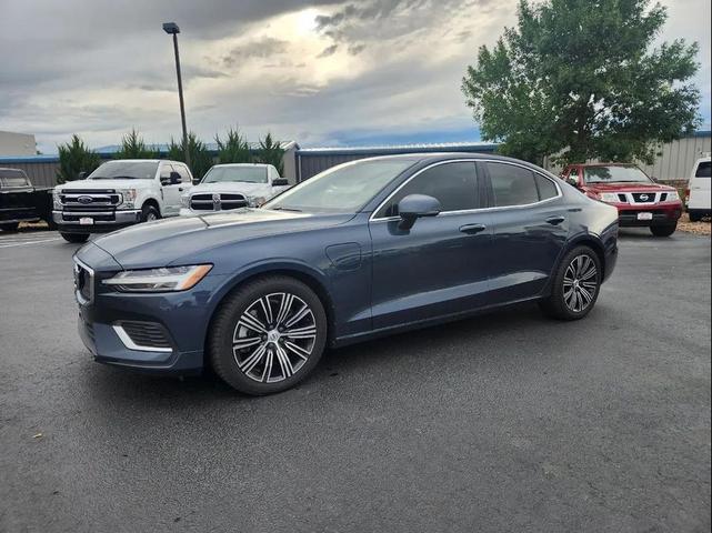 Photo of 2021 Denim Blue Metallic Volvo S60 Recharge Plug-In Hybrid