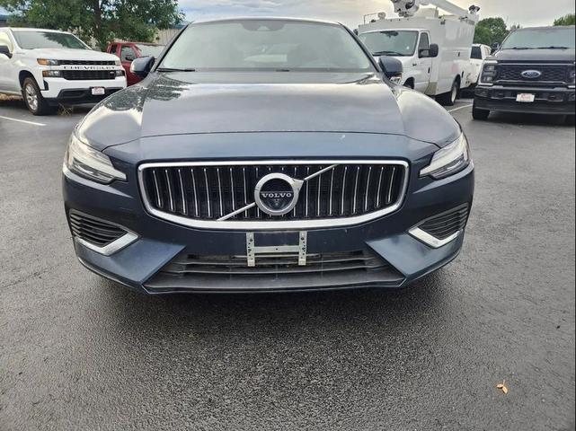 Photo of 2021 Denim Blue Metallic Volvo S60 Recharge Plug-In Hybrid