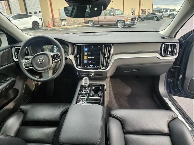 Photo of 2021 Denim Blue Metallic Volvo S60 Recharge Plug-In Hybrid