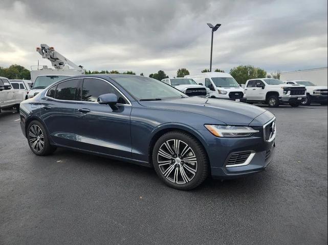 Photo of 2021 Denim Blue Metallic Volvo S60 Recharge Plug-In Hybrid