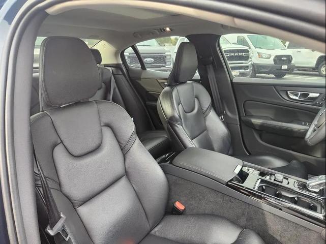 Photo of 2021 Denim Blue Metallic Volvo S60 Recharge Plug-In Hybrid