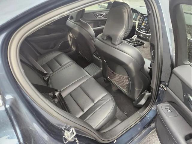 Photo of 2021 Denim Blue Metallic Volvo S60 Recharge Plug-In Hybrid