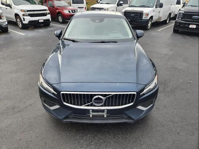 Photo of 2021 Denim Blue Metallic Volvo S60 Recharge Plug-In Hybrid