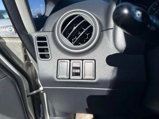 Photo of 2008 Quicksilver Metallic Suzuki SX4